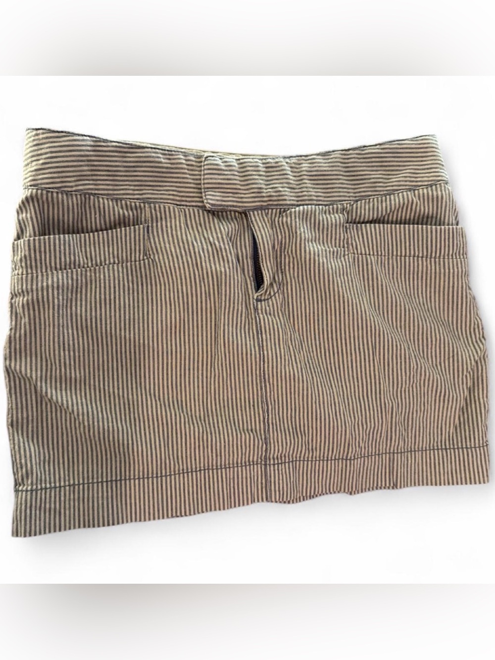 (826-5) American Eagle Hickory Stripe Denim Mini Skirt Blue Cream Size 4 EUC